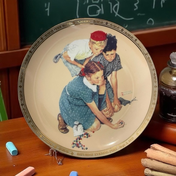 Islandia International Collectible Plate Depicting “The Marble Players” - Picture 7 of 9